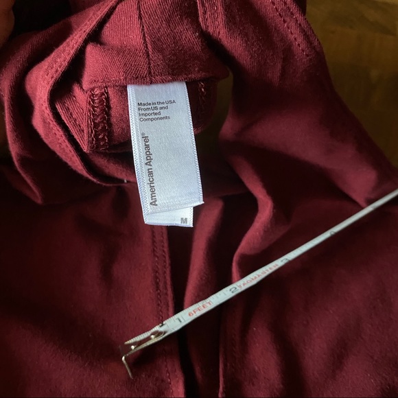 red keyhole american appearl top - Picture 5 of 5